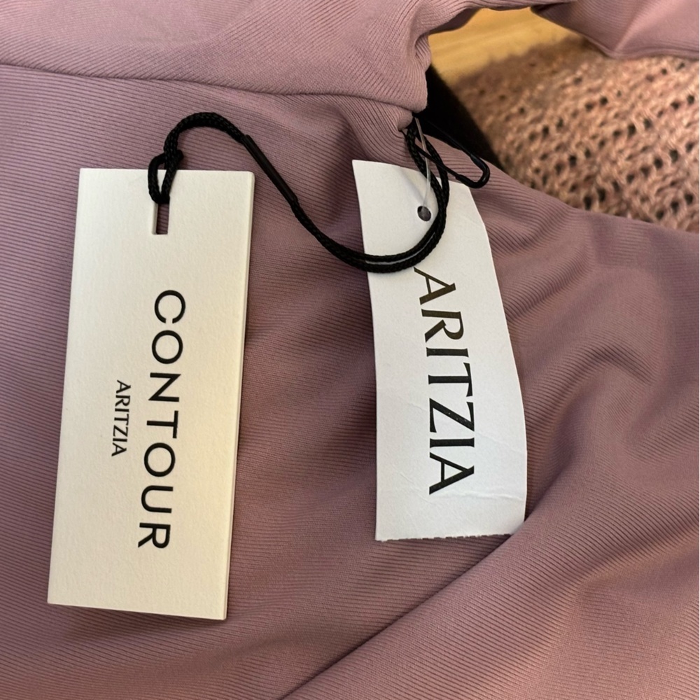 Aritzia Contour Scoopneck Claremont Long Sleeve Top Sz XXS - Picture 8 of 11
